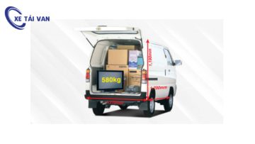 Khoang hàng vuông vức của van suzuki blind van 2s