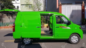 Xe tải van Kenbo 2 chỗ màu xanh lá