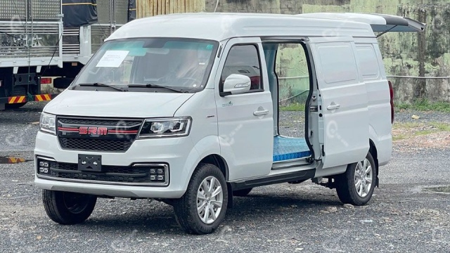 Khung gầm xe chắc chắn được làm bằng thép chuyên dụng