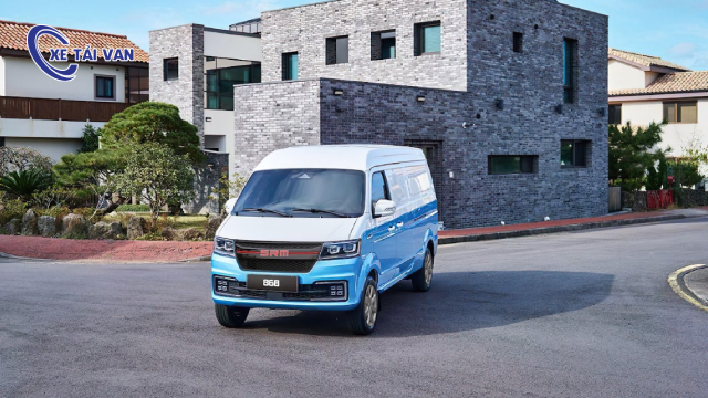 Có nên mua Xe tải van SRM 868 2 chỗ không?