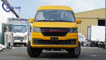 Động cơ xe van SRM 868 5 chỗ mạnh mẽ