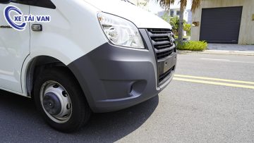 mặt trước Xe tải van GAZelle Next 6 chỗ