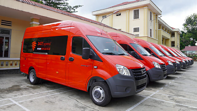 xe tải van gaz 3 chỗ thùng dài