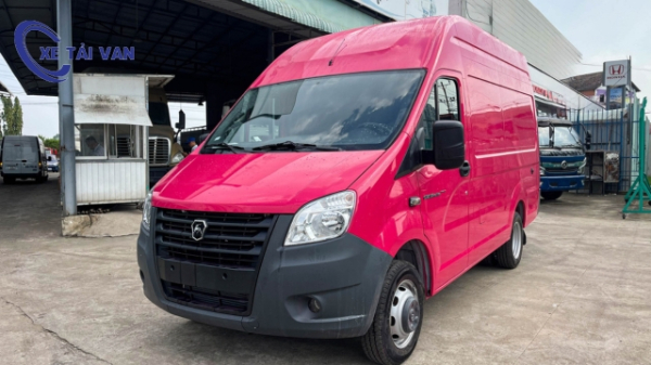 Xe tải van Gaz phiên bản 6 chỗ 590kg