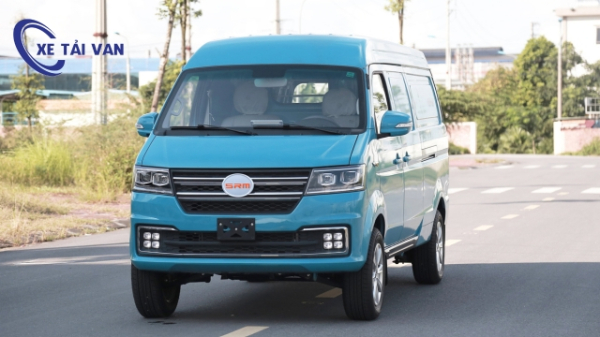 Xe tải van SRM 2 chỗ 868kg màu xanh