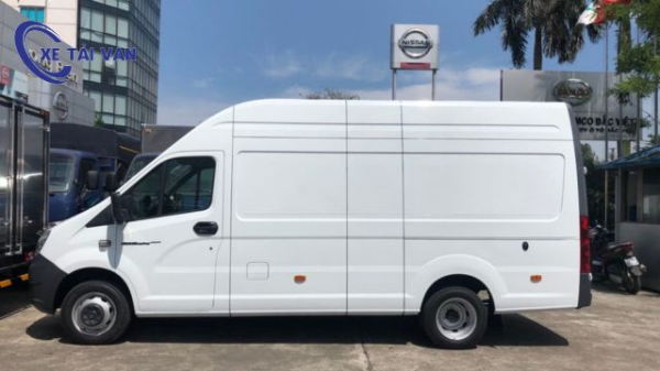 Dòng xe van Gaz 3 chỗ rộng rãi được nhiều hàng hóa