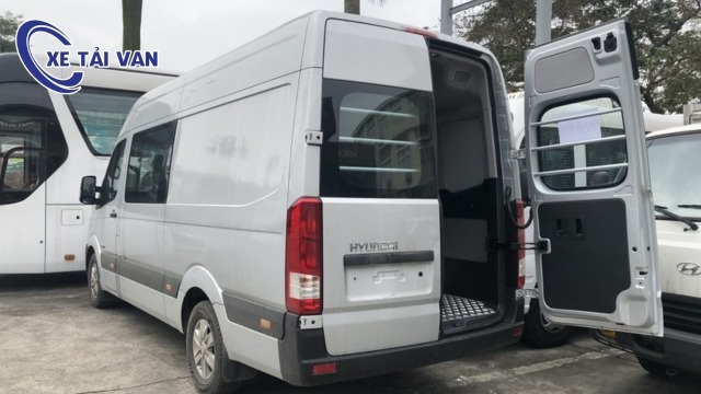 Xe tải van Hyundai Solati 980kg 6 chỗ ngồi