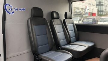Cận cảnh hàng ghế ngồi