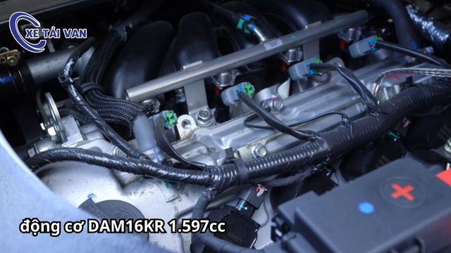 Thaco TF450 2 chỗ trang bị động cơ DAM16KR 1.597cc
