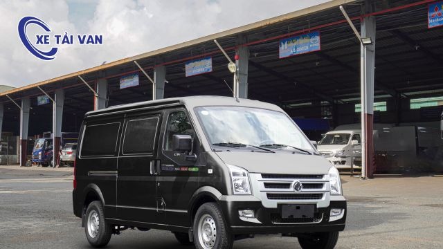 Xe tải van DFSK C35 2 chỗ thùng hàng vuông vức tối ưu không gian chứa