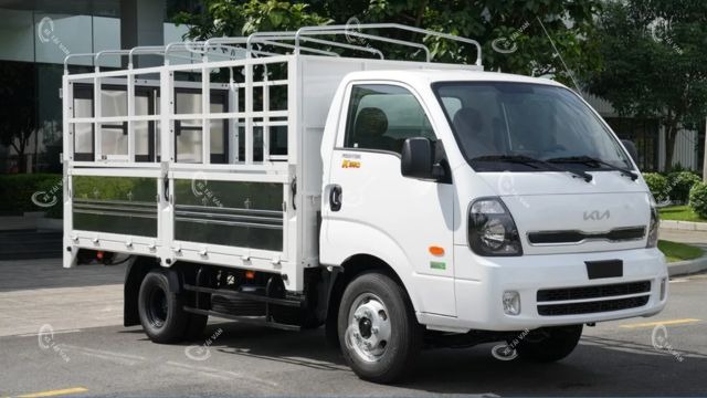 Xe tải Kia K190 sử dụng động cơ Diesel J2 với khả năng vận hành mạnh mẽ