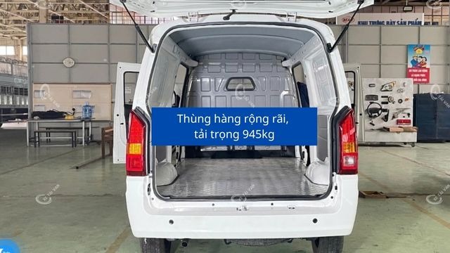 Xe van veam V2 2 chỗ tải trọng 945kg