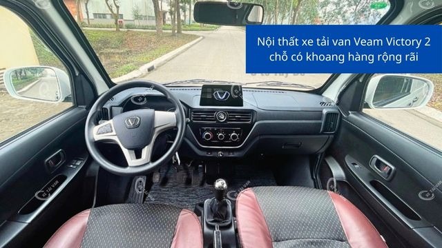 Nội thất xe tải van Veam V2 2 chỗ có khoang hàng rộng rãi