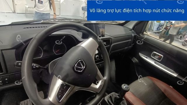 Cận cảnh vô lăng xe tải van veam V2 2 chỗ