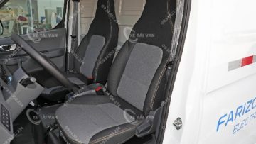 Ghế da cao cấp trang bị 2 ghế ngồi
