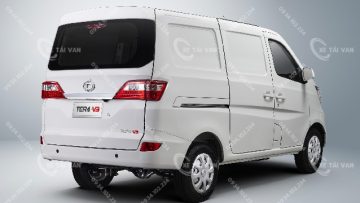 Phía sau xe van Tera V3s 2 chỗ